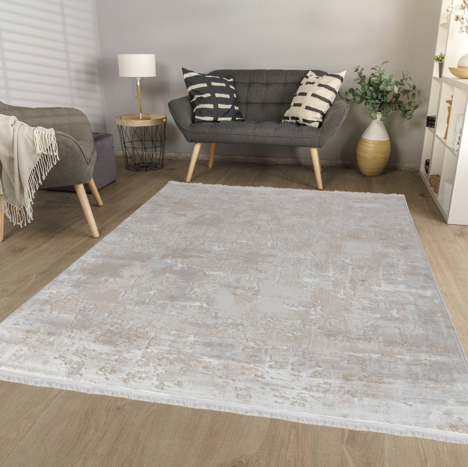 Hera - 99 Cream – Saray Carpets UAE